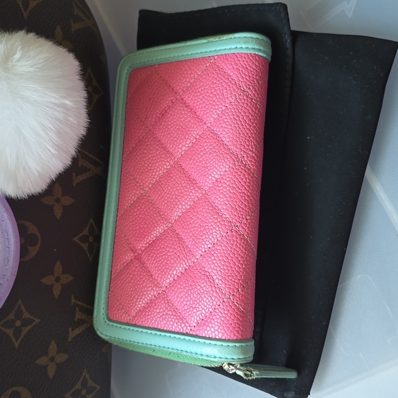 this listing is created for live show! - Picture 8 of 8